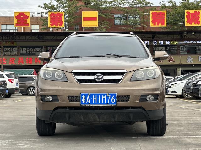 BYD S6 2014 1.5TI Manuelle Prestige 5 places d'occasion certifiée - u21692226