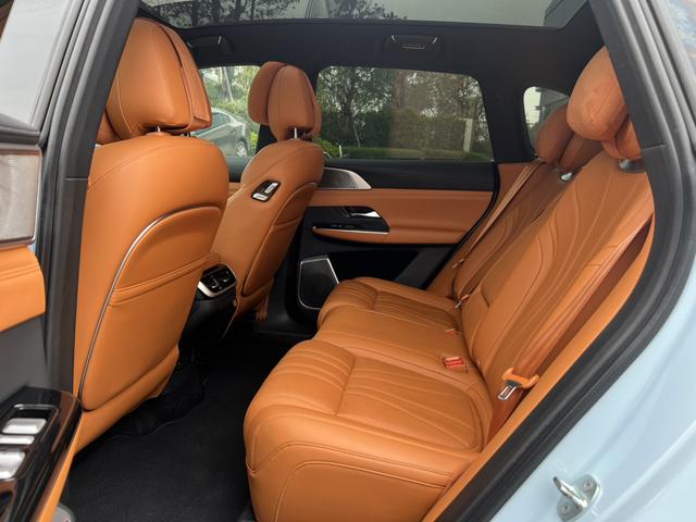 Certificated Pre-Owned XPENG G9 2022 702 Max-u22148457