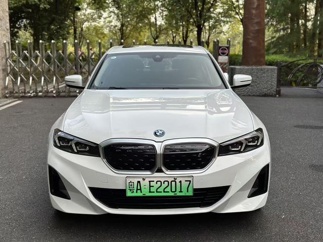 Pre-Owned BMW i3 2022 Model eDrive 35 L