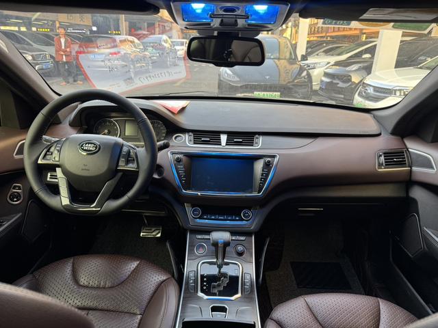 Certificated Pre-Owned Landwind X7 2015 2.0T Panoramic Flagship Edition - u22059003