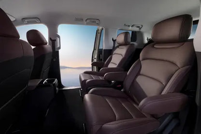 SAIC-GM-Wuling Starlight 730