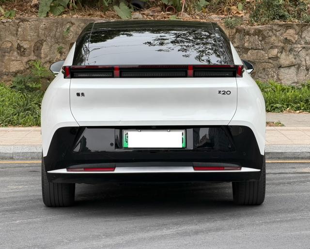 Certificated Pre-Owned Lynk & Co Z20 2025 Edition 530km Rear-Wheel Drive Max -u22547025