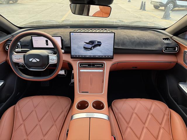 Certificated Pre-Owned Fengyun A9L 2025 260 Ultra-Long Range Premium Edition -u22728219