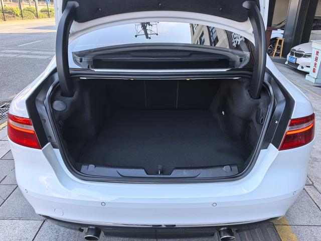 Certificated Pre-Owned Jaguar XEL 2018 2.0T 200PS Premium Edition - u22342289