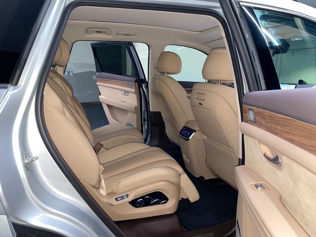 Certificated Pre-Owned Wenjie M7 2024 Ultra Six-seater Four-wheel Drive Intelligent Driving Version -u22587040