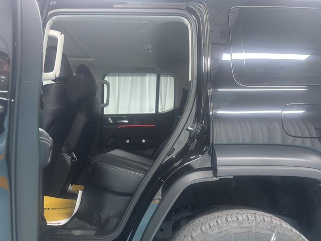 Certificated Pre-Owned GWM Tank 300 Hi4-T 2025 Edition 2.0T Standard Model 37.1kW¡¤h -u22497283