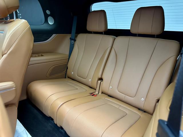 Certificated Pre-Owned Wenjie M9 2024 Extended-Range Ultra Six-Seater Version -u22178524