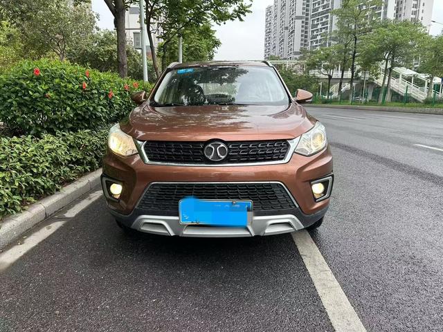 BAIC Senbao X35 2016 1.5L Manuelle Édition Elite d'occasion certifiée - u19466580