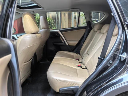 Certificated Pre-Owned RAV4 Rongfang 2016 2.0L CVT Two-Wheel Drive Fashion Edition - u22564931