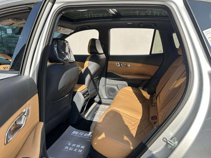 Certificated Pre-Owned Geely Galaxy Starship 7 EM-i 2025 Edition 55KM Exploration Version