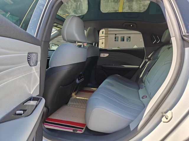 Pre-Owned Galaxy E8 2024 Model 665km Starship Long-Range Edition