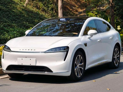 Certificated Pre-Owned Zhijie R7 2024 All-Electric 100kWh Ultra Four-Wheel Drive Version -u22583907