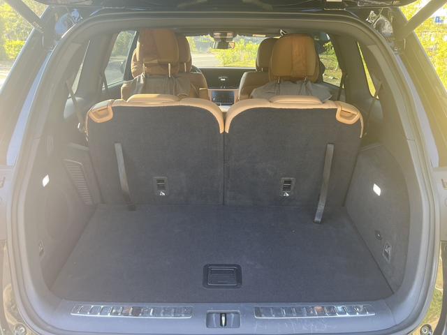 Pre - Owned 2020 Li L9 Extended - Range 6 - Seat Edition