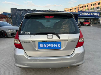 Honda Fit d'occasion certifiée, année 2004, 1,5 L, boîte manuelle - u21653630