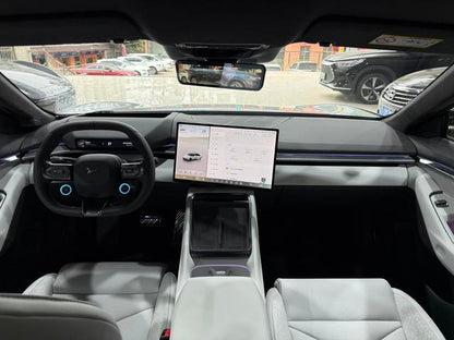 Certificated Pre-Owned XPENG P7 2025 702 Long Range Ultrau21585826