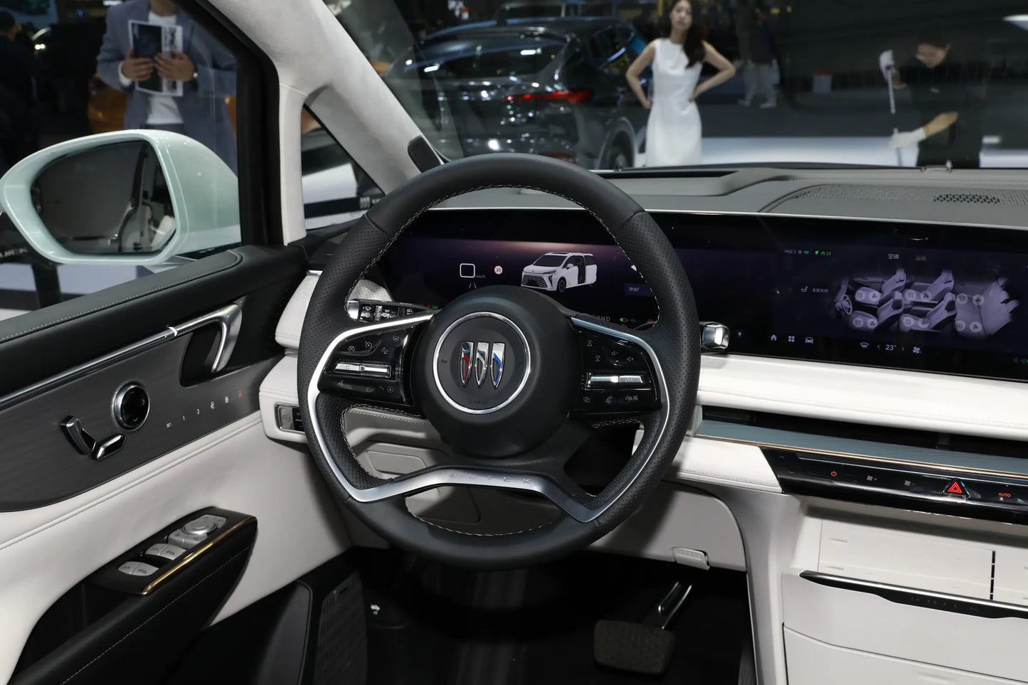 SAIC-GM Buick Buick GL8 - Híbrido PHEV