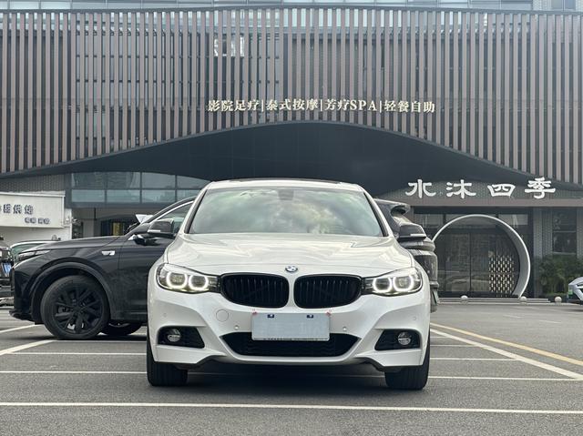 Certificated Pre-Owned BMW 3 Series GT 2020 320i M Sport Night Edition - u22045331