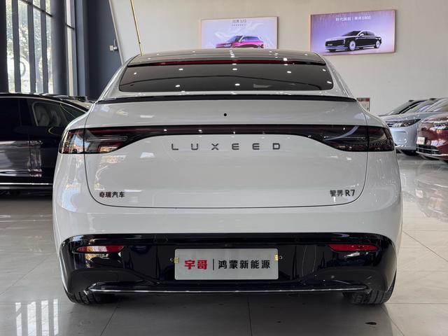Certificated Pre-Owned Zhijie R7 2024 Edition All-electric 100kWh Ultra Four-wheel Drive Version -u22522433