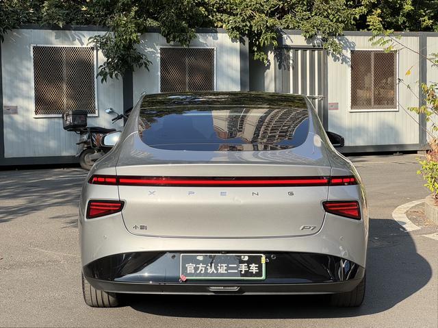 Certificated Pre-Owned XPENG P7 2022 625E -u22555032