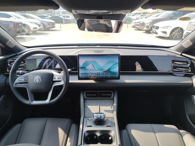 Certificated Pre-Owned BYD Qin L DM 2025 Intelligent Driving Edition DM-i 120KM Transcendent Model -u22566681