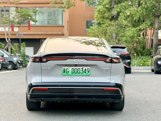 Pre-Owned Mazda EZ-6 2024 Model Pure Electric 600 Premium Edition