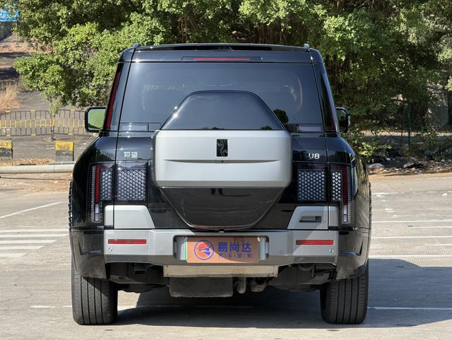 Certificated Pre-Owned Yangwang U8 2023 Luxury Edition -u22767801