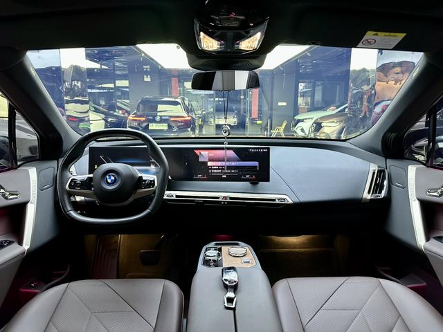 Certificated Pre-Owned BMW iX 2022 xDrive40 -u22950268