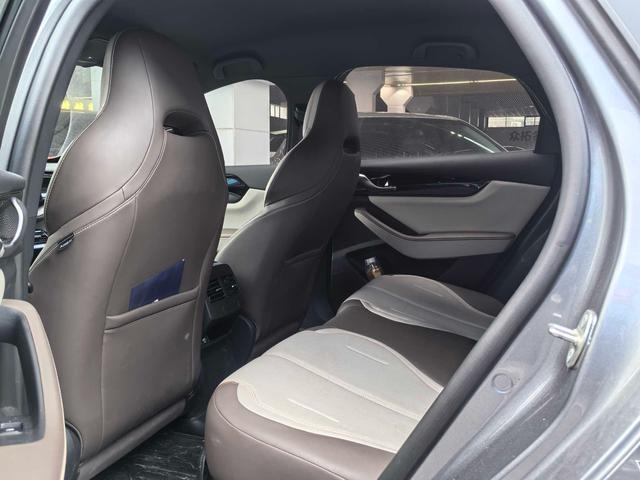 Certificated Pre-Owned BYD Qin PLUS DM 2023 DM-i Champion Edition 55KM Leading Model -u21395014