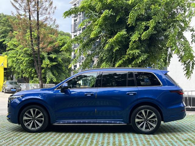 Pre - Owned 2020 Li ONE Extended - range 7 - seat Edition