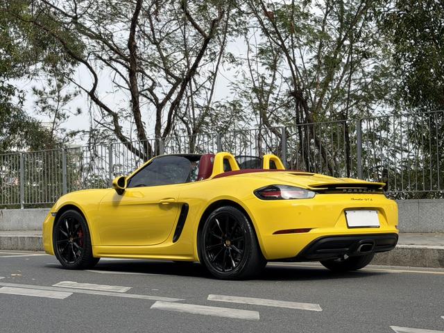 Certificated Pre-Owned Porsche 718 2018 Boxster 2.0T - u22573966