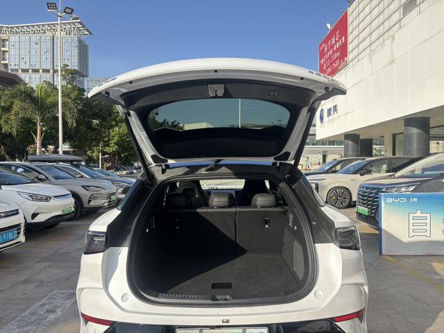 Pre-Owned BYD Haisi 07EV 2025 Model 610 Intelligent Driving Version