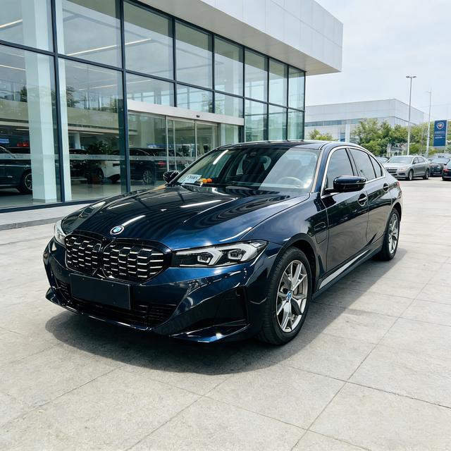 Certificated Pre-Owned BMW i3 2022 eDrive35L -u22950019