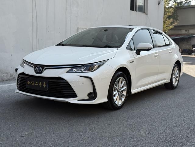 Certificated Pre-Owned Corolla 2022 Dual Engine 1.8L E-CVT Pioneer Edition -u22419011