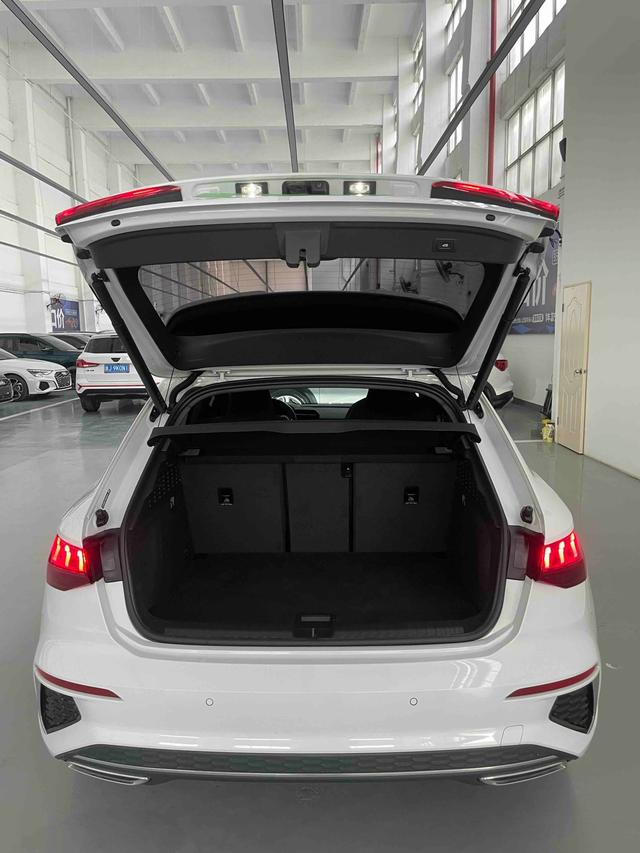 Certificated Pre-Owned Audi A3 2023 Sportback 35 TFSI Fashion Sporty Model - u22459251