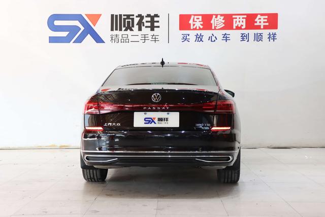 Certificated Pre-Owned FAW-Volkswagen Passat 2024 Outstanding Edition 380TSI Starry Dragon Glory Edition - u22369472