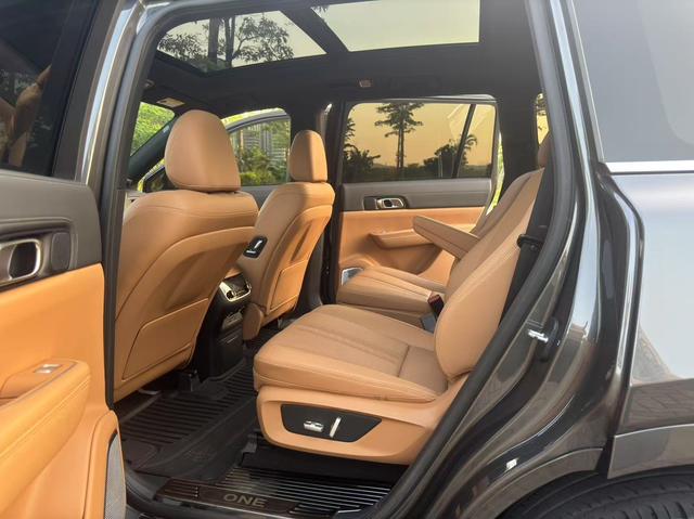 Certificated Pre-Owned Li Auto ONE 2020 Extended-Range 6-Seater Edition -u22342009