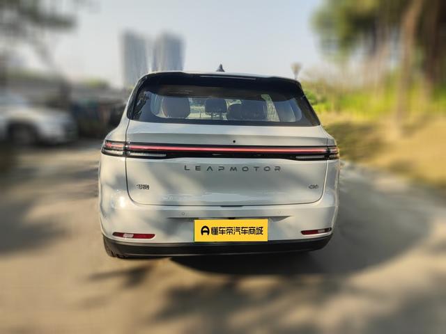 Certificated Pre-Owned Leapmotor C10 2024 Extended-Range 210 Lidar Edition -u22437979