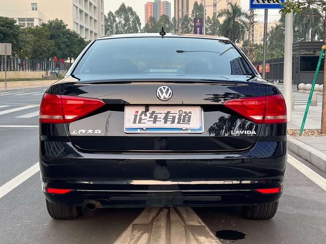 Certificated Pre-Owned SAIC Volkswagen Lavida 2017 1.6L Automatic Fashion Edition - u22560490