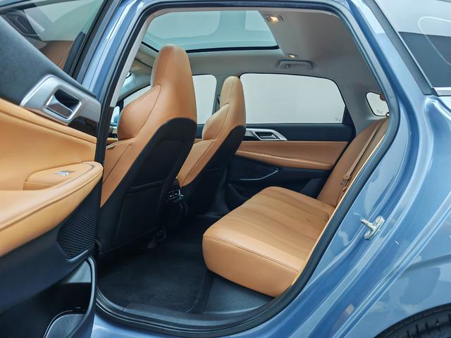 Certificated Pre-Owned XPENG P5 2022 550E