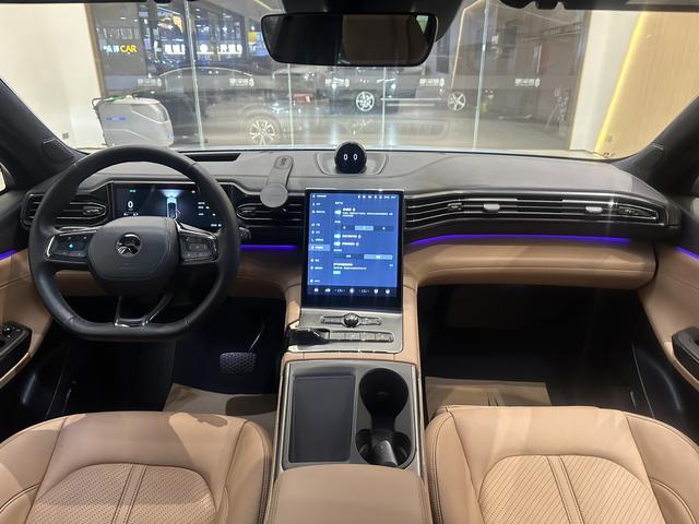 Pre-Owned NIO ES6 2019 Model 430KM First Edition Commemorative Version