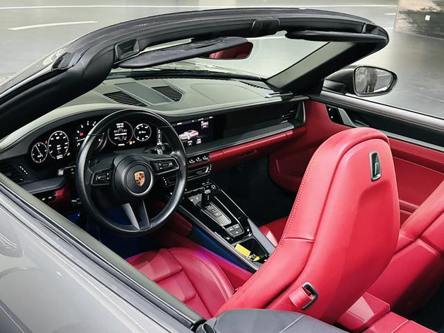 Certificated Pre-Owned Porsche 911 2022 Carrera 4 Cabriolet 3.0T - u22058373