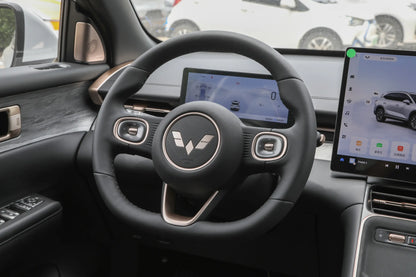 SAIC-GM-Wuling Wuling Starlight S -Híbrido PHEV