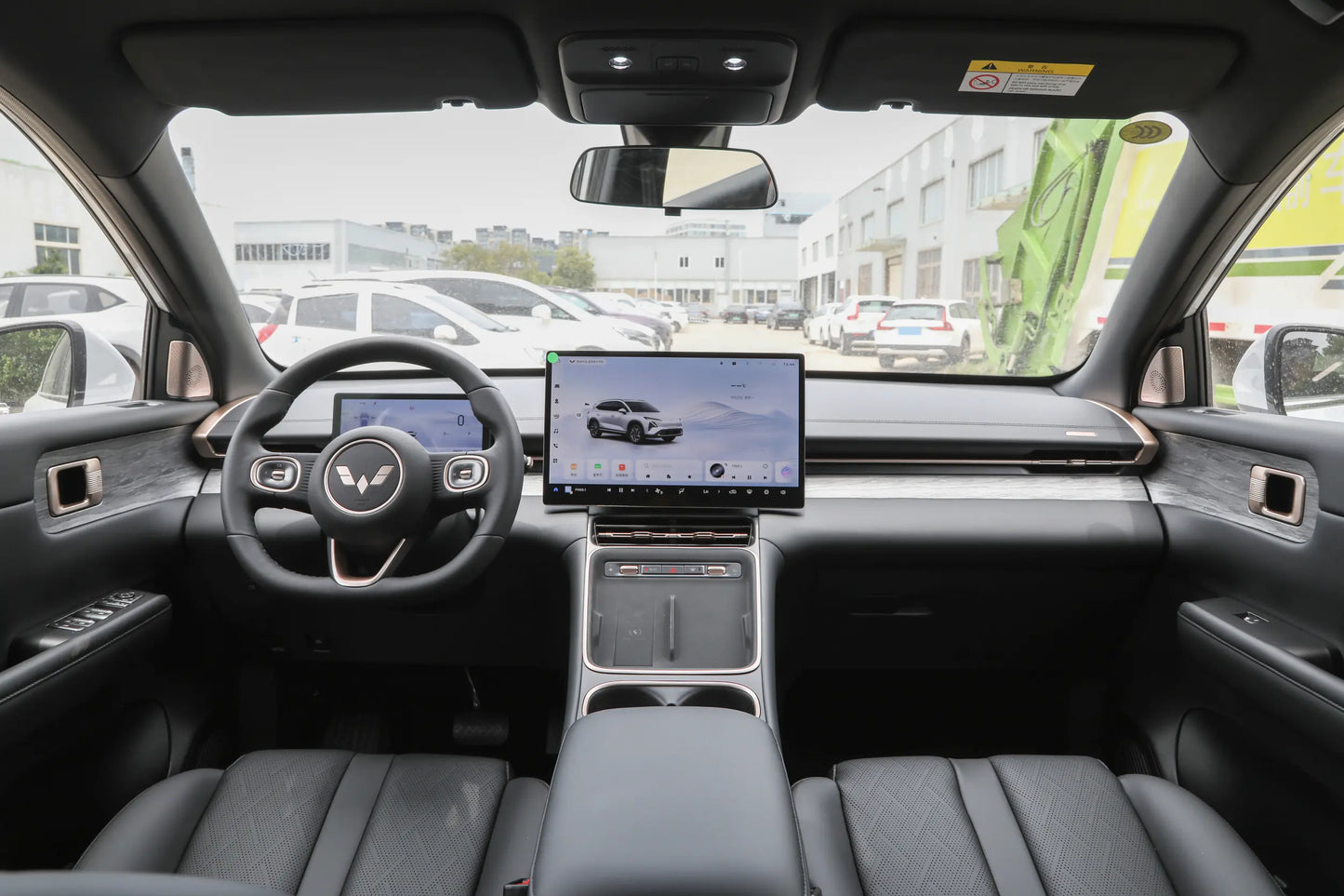 SAIC-GM-Wuling Wuling Starlight S -Híbrido PHEV