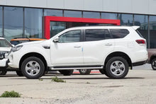 Nissan Paladin