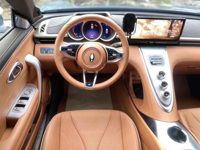 Pre-Owned Ora Lightning Cat 2022 Model 555km Premium Version