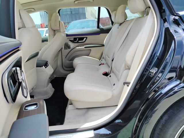 Pre-Owned Mercedes-Benz EQS SUV 2023 Model EQS 450 4MATIC Pioneer Edition