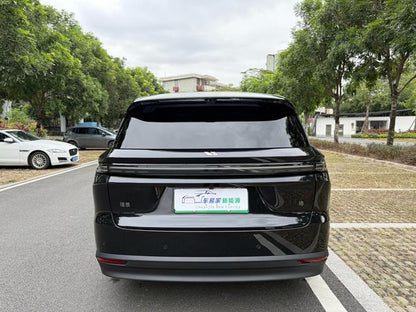 Pre-Owned Li Auto i8 2025 Standard Version