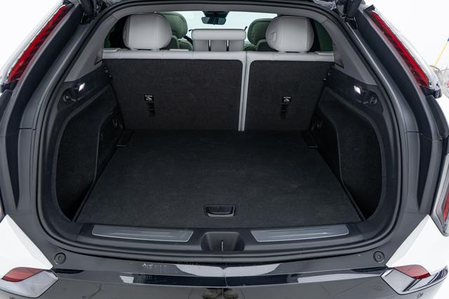 Pre-Owned IQ Aoge 2024 Model 4WD Long-Range Version