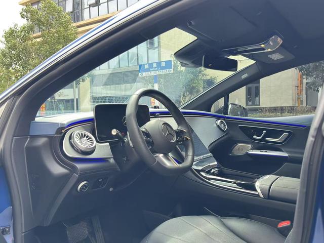 Pre-Owned 2022 Mercedes-Benz EQE 350 First Edition