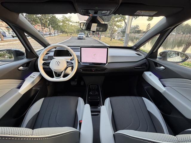 Pre-Owned Volkswagen ID.3 2025 Facelift Smart Version Ultimate Edition